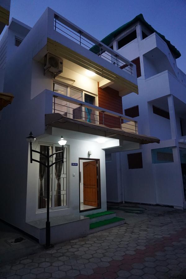 Sea La Vie Covelong Beach Resort Kelambākkam Exteriör bild